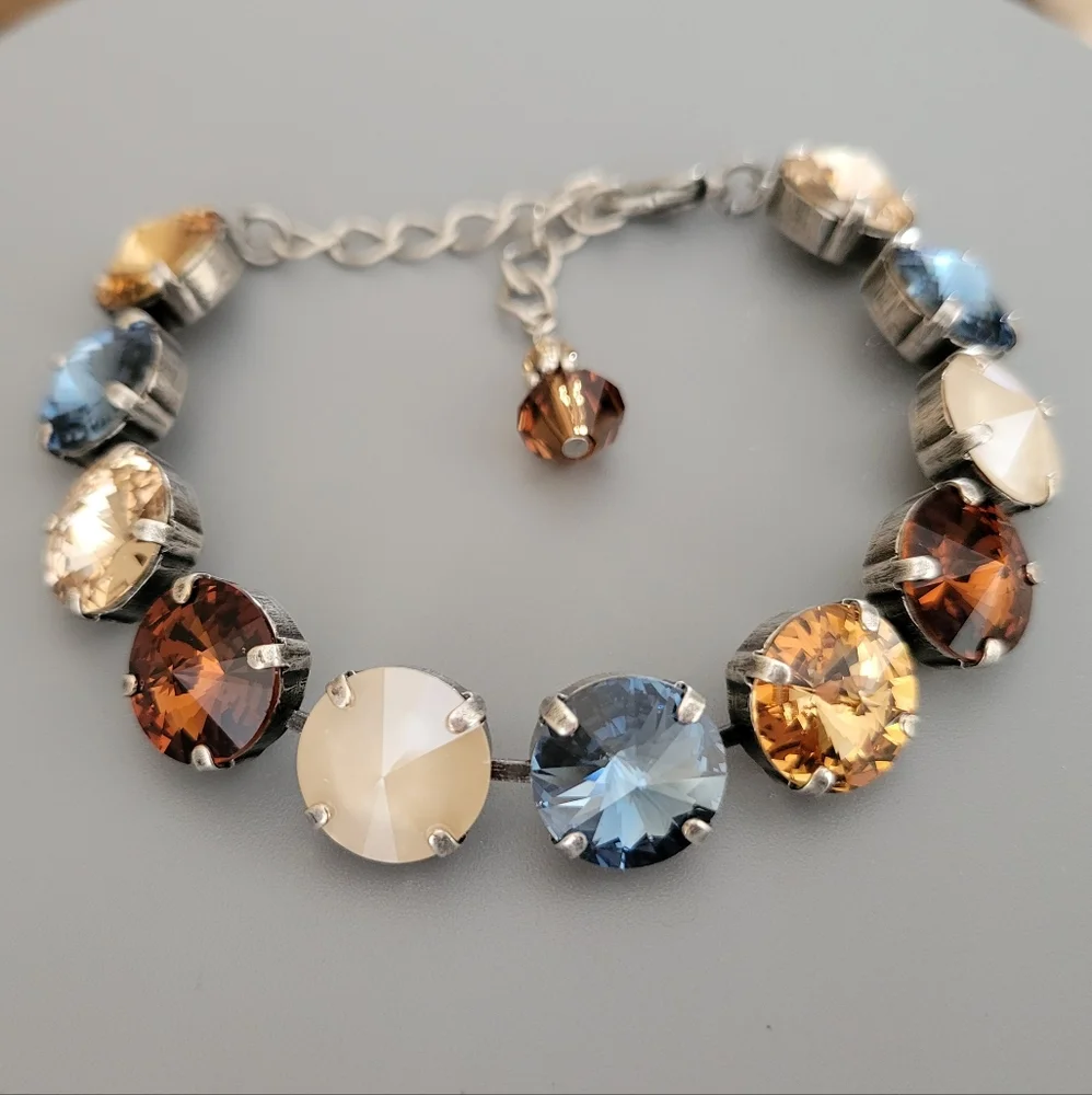 Austrian Crystal Tennis Bracelet in Antique Brass - Picture 7 of 8